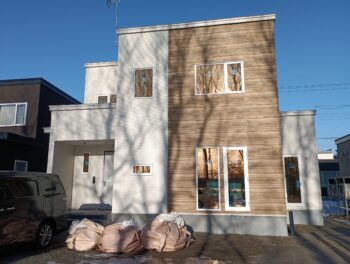 モデルハウス建設中